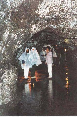 LavaTube_a