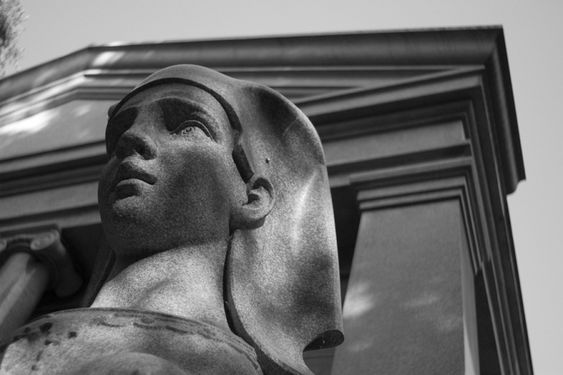Mausoleum_3.jpg